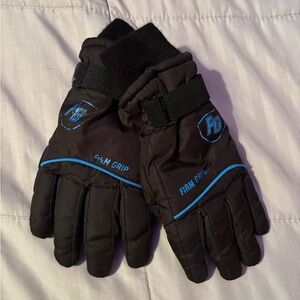 Firm Grip Black and Blue Gloves